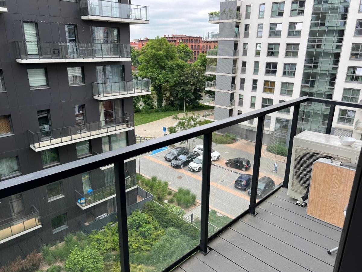ורוצלב Apartament Mieszczanski Klima-Parkigfree2X-Netflix-Youtube מראה חיצוני תמונה