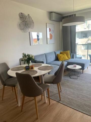 ורוצלב Apartament Mieszczanski Klima-Parkigfree2X-Netflix-Youtube מראה חיצוני תמונה